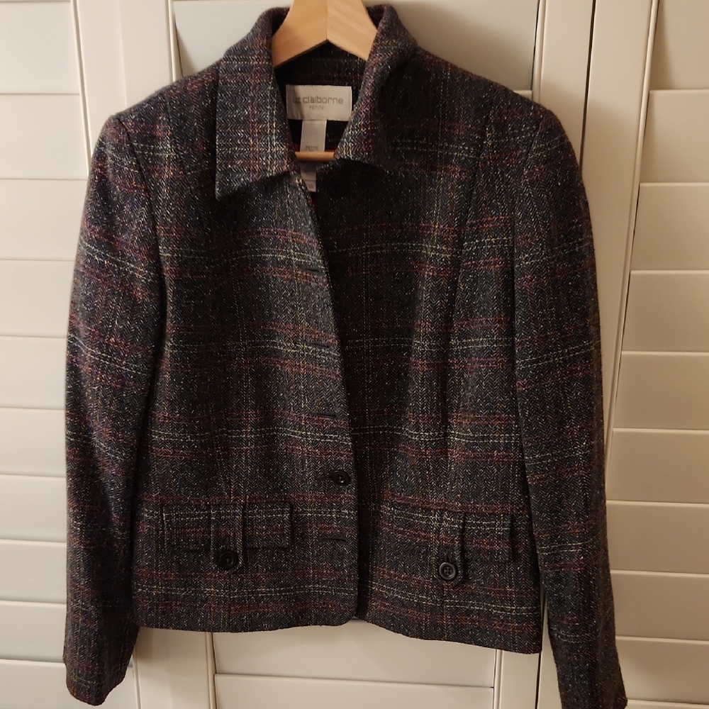 Claiborne Black Blazer Classic Structured Design